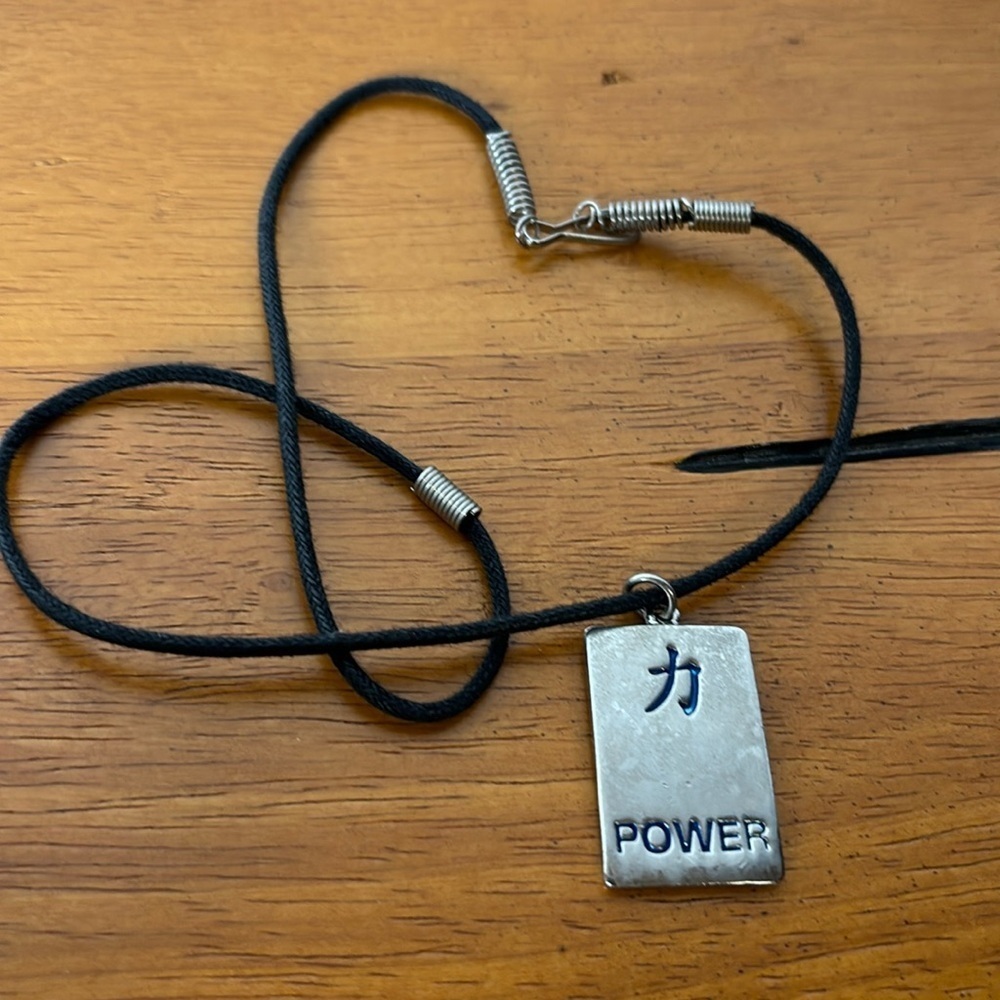 Japanese Hirgana Character Necklace